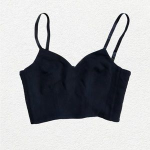 Aritzia Babaton Black Crop Tank